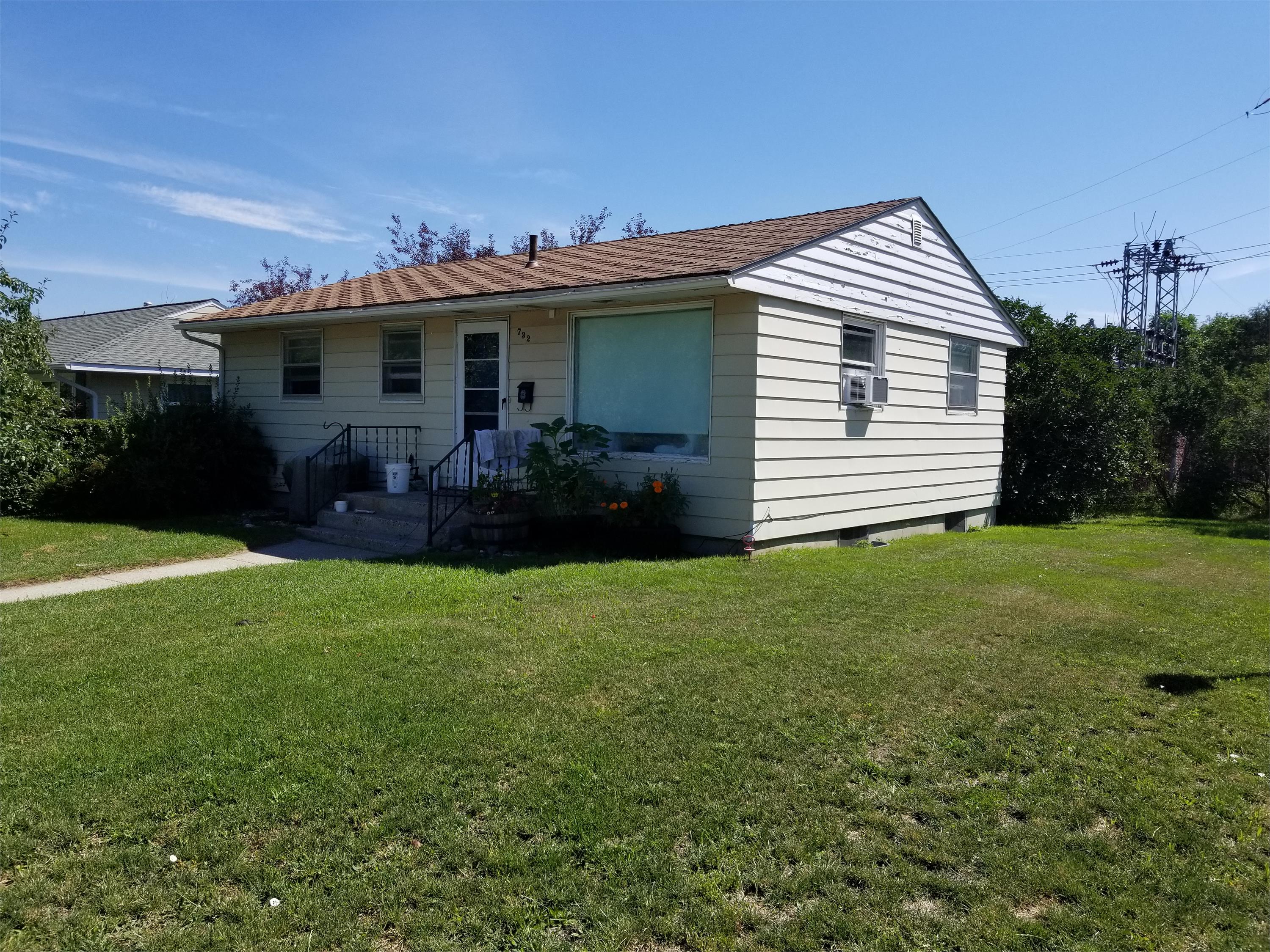 732 S 12th Avenue - B