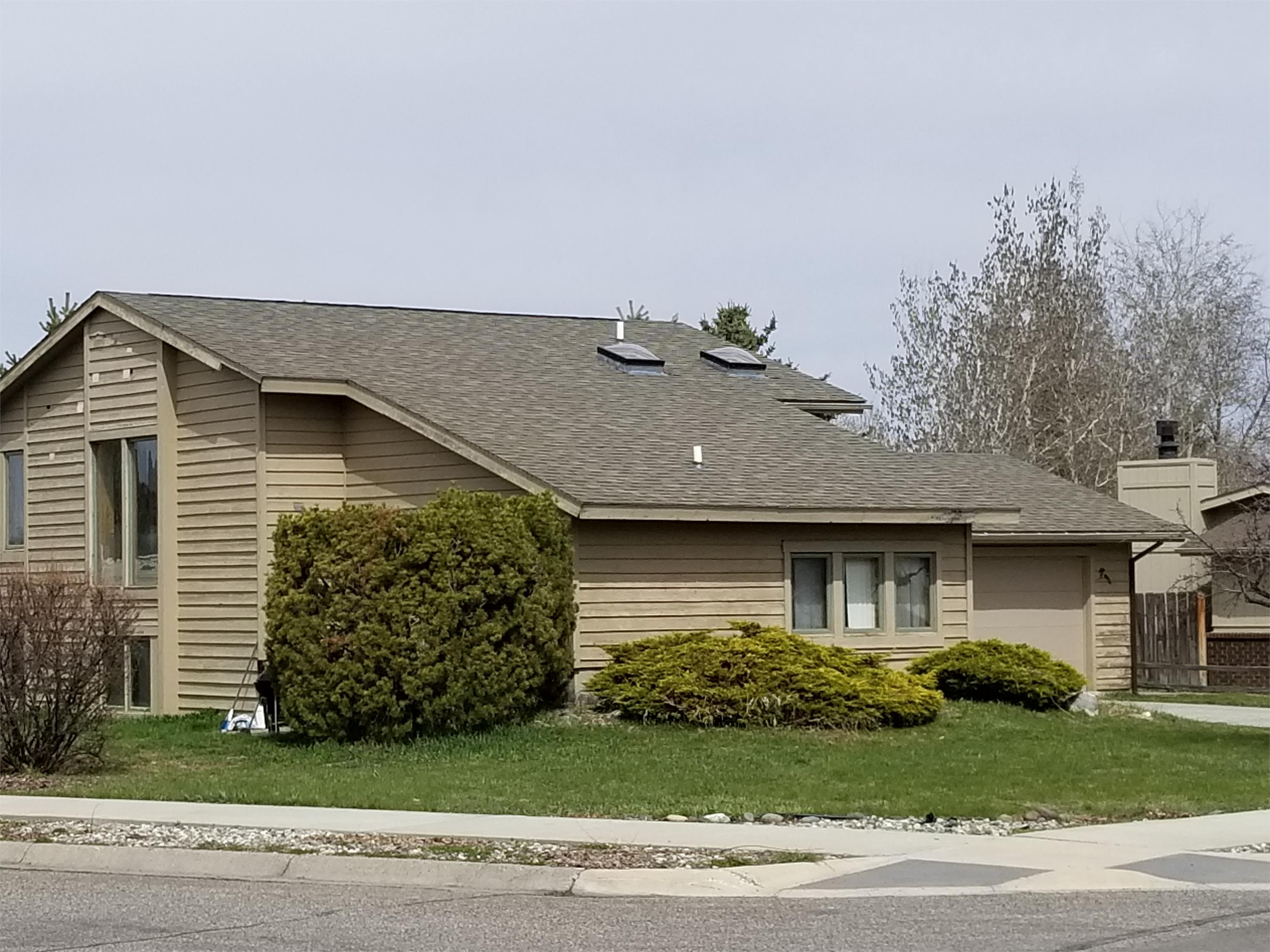 5 North Yellowstone Avenue