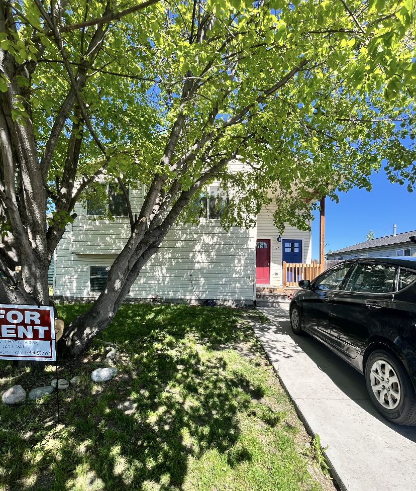 303 9th Street - B