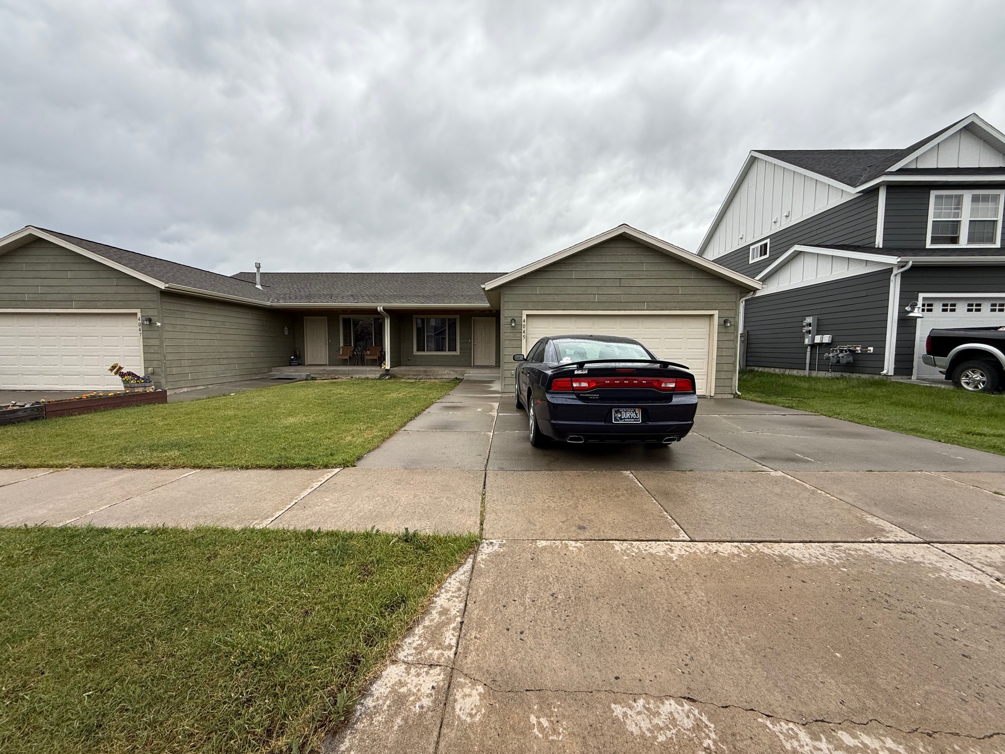 4045 Carbon Street - 1